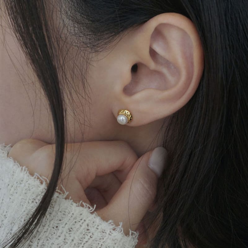 Youngglow Silver925 Hammering Pearl Earrings (2color)