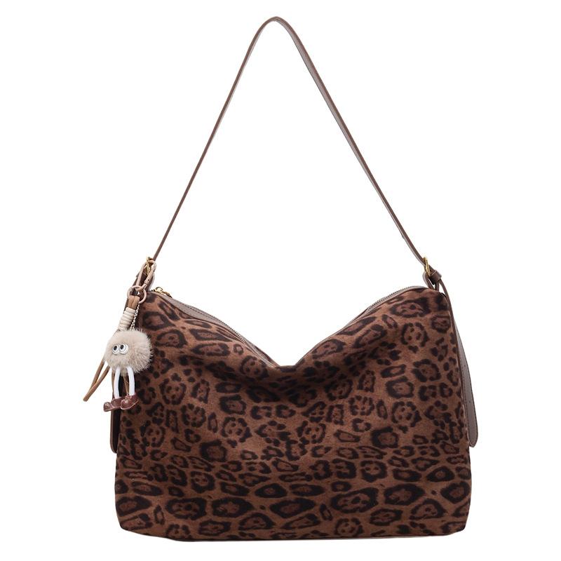 Suede Bag Women's Large Capacity 2025 New Autumn and Winter Matte Retro Messenger Bag Casual Commuter Tote Bag