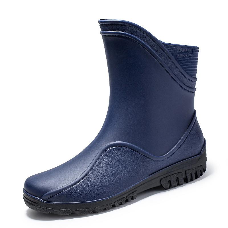 Trendy and fashionable men's rain shoes waterproof and non-slip fishing rain boots thick-soled wear-resistant and warm car wash water shoes