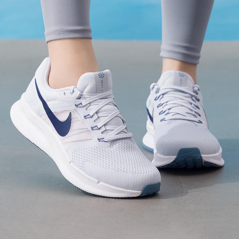 NIKE Women s Trail Running Shoes DR2698-019 US W6