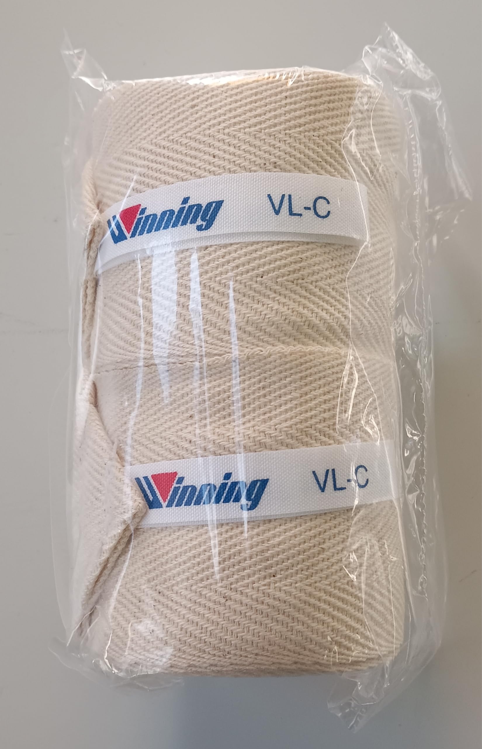 

Boxing Bandage Winning Type 1 Set Left and Right Width 5cm x 400cm End Velcro Winning Bandage Non-Stretchable
