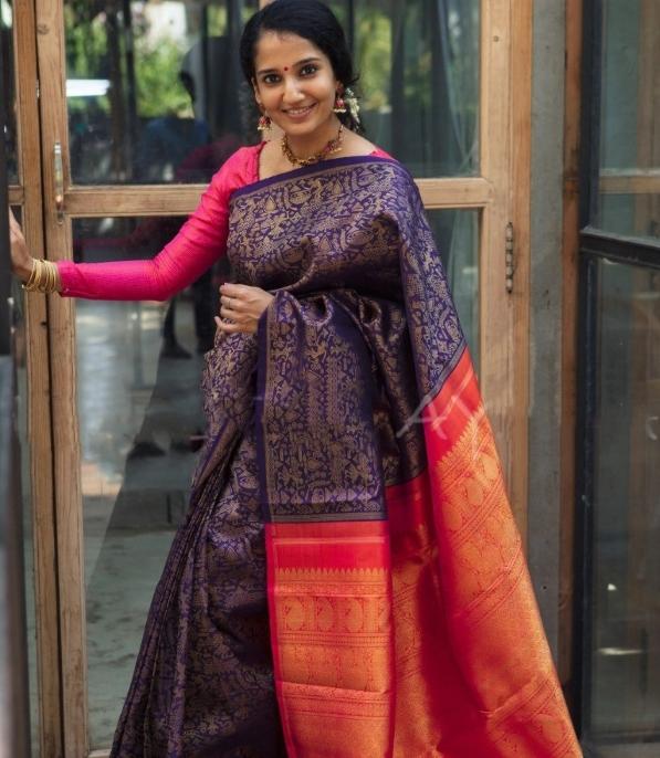 

Красивое золотое яри с новым дизайном мягкого шелкового сари личи