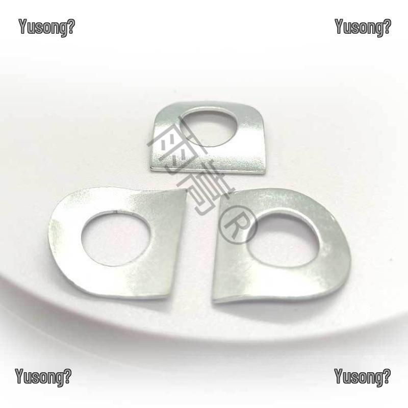 Motorcycle Footrest Installation Kit: Spring Clip, Elastic Pad, Half-Round Flat Washer, Arc Elastic Iron Sheet, Plated M10.