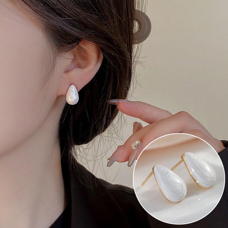 S925 Silver Snake-Shaped Hoop Earrings with Micro-Paved Zirconia - Retro Fashion for Women