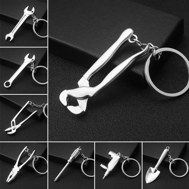 1 Peça Ferramenta Mini Criativa Chave de Boca Serra Régua Chave Inglesa Anel de Chaveiro Anel de Chaveiro Chaveiro Corrente de Chaveiro de Metal Acessórios para Bolsa.
