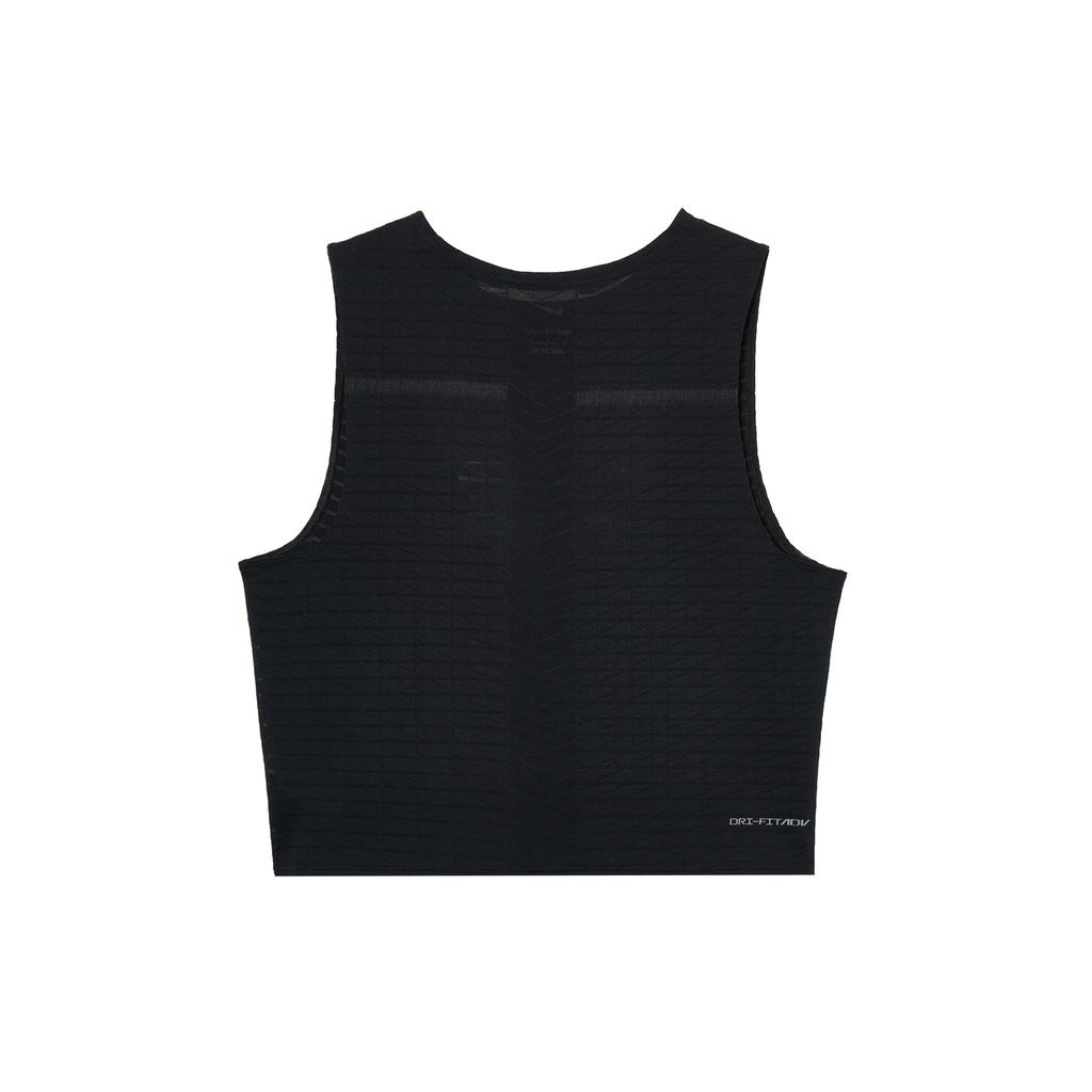 Nike Dri-Fit Solid Reflective Logo Round Neck Tank Top Women Tops Black DQ5941-010