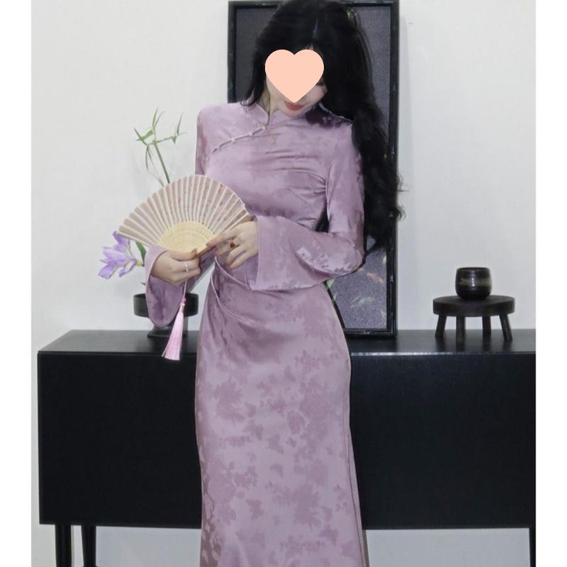 2026 Spring Collection: High-End Exquisite Women's Qipao Dress in Purple with Frog Buttons