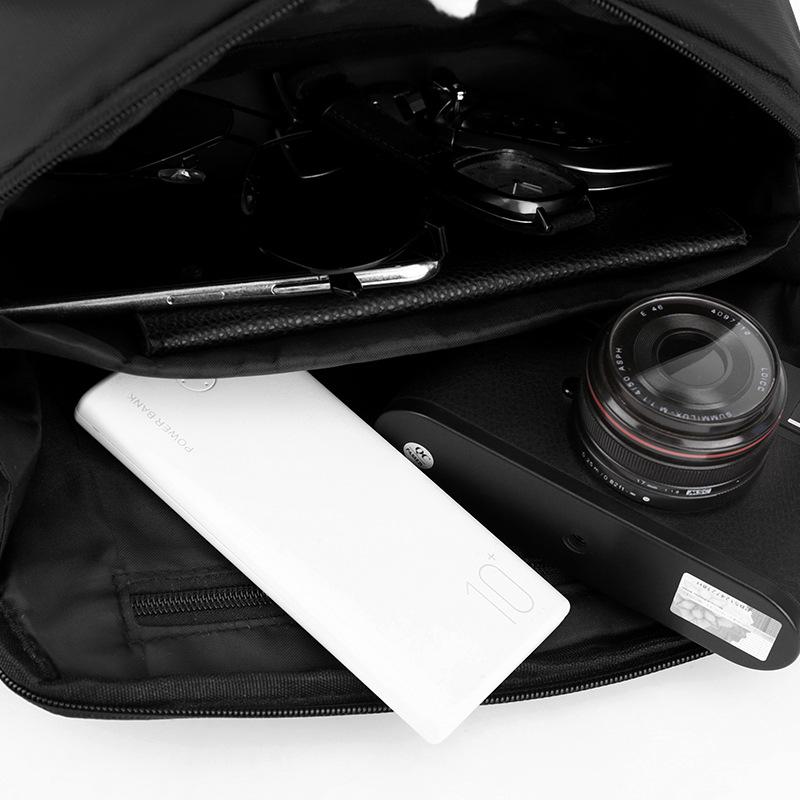 Portable Men's Designer Bag Waterproof Chest Bag Multi-functional Travel Shoulder Bag Outdoor Sports Waist Pack Sling