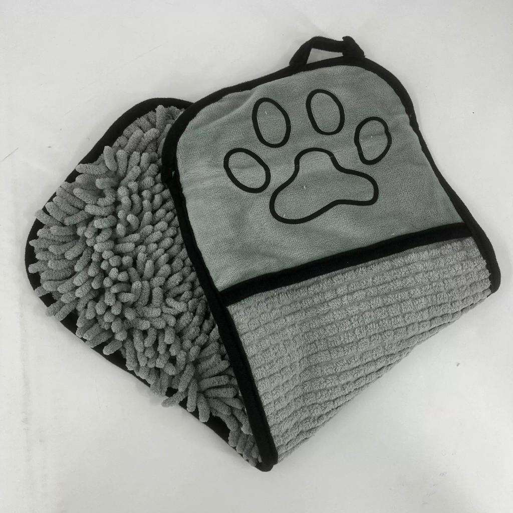 Super Absorbent Quick-Drying Pet Bath Towel Soft Bath Robe for Cats And Dogs Convenient Dry Cleaning Washcloth Dog Accessories