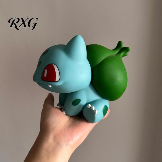 Environmentally Friendly Statue Cute Bulbasaur-Shaped Resin Figurine, Classic Cartoon Collectible with Red Eyes Green Waterproof Outdoor Ornament