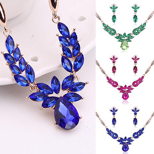 Women's Rhinestone Flower Pendant Alloy Necklace Earrings Wedding Jewelry Set