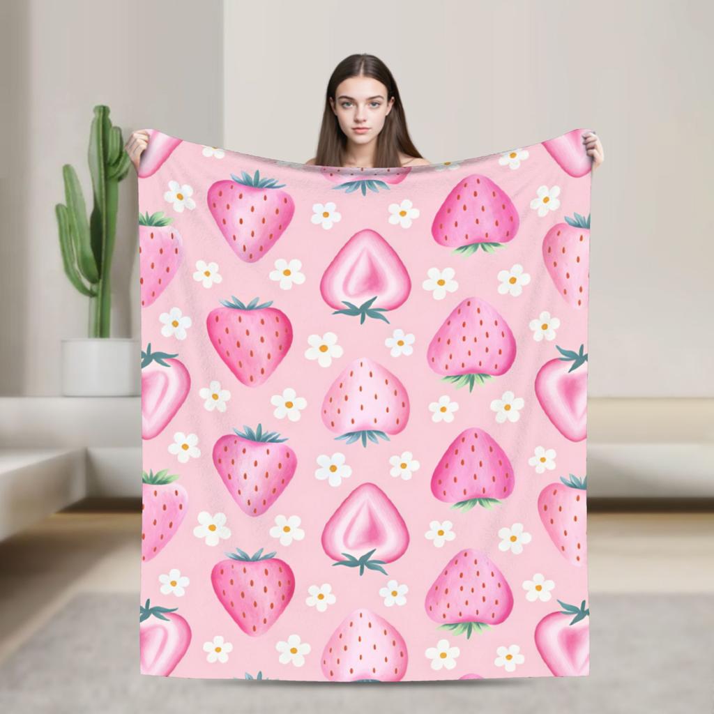 Pink Strawberry Blanket Warm Soft Funny Plush Throw Blanket For Couch Bed Decorative Flannel Bedspread Bed Cover