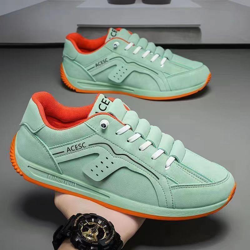 New Sports Shoes Men's Spring Running Shoes Breathable Dad Shoes Trendy, Light and Comfortable Casual Board Shoes