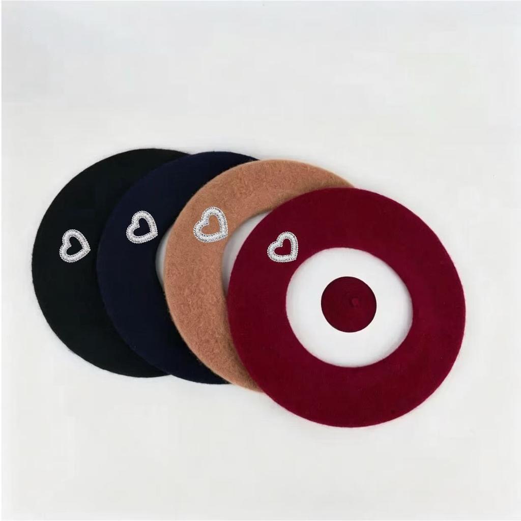 New autumn and winter wool beret women's pearl love rhinestone French face small warm painter hat