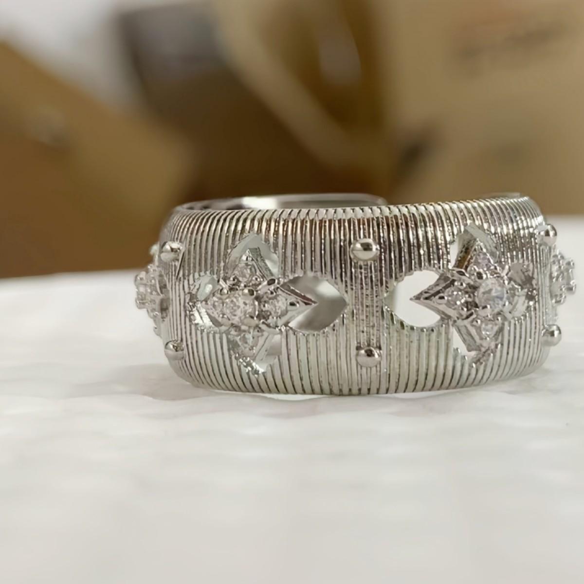French Brushed Luxury Women’s Irregular Pleated Open Ring