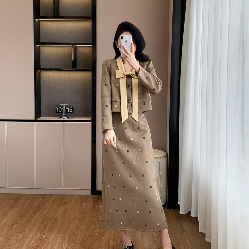 Autumn Chic Two-Piece Set: Elegant Bow Long-Sleeve Top and Midi Skirt