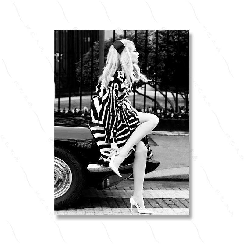 Classic Race Car Fashion Girl Paris Black White Wall Art Canvas Painting Nordic Poster Print Wall Picture Living Room Home Decor