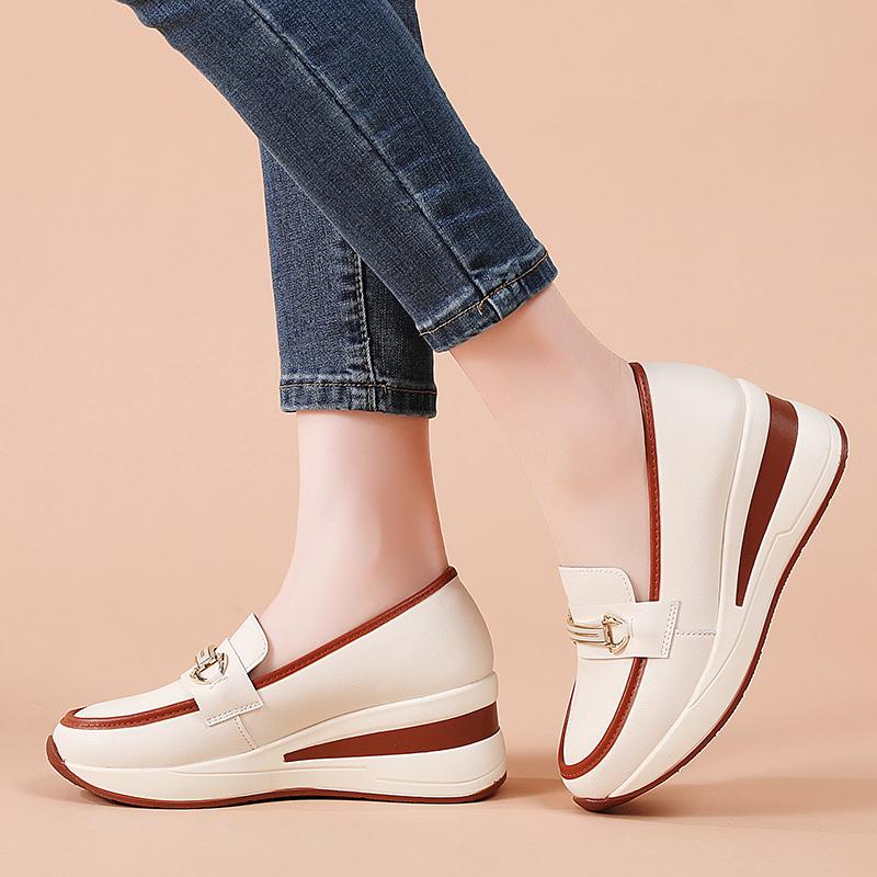 Women Slip on Platform Loafers Casual Leather Business Office Shoes Thick Sole Height Increase Shake Shoes Large Size