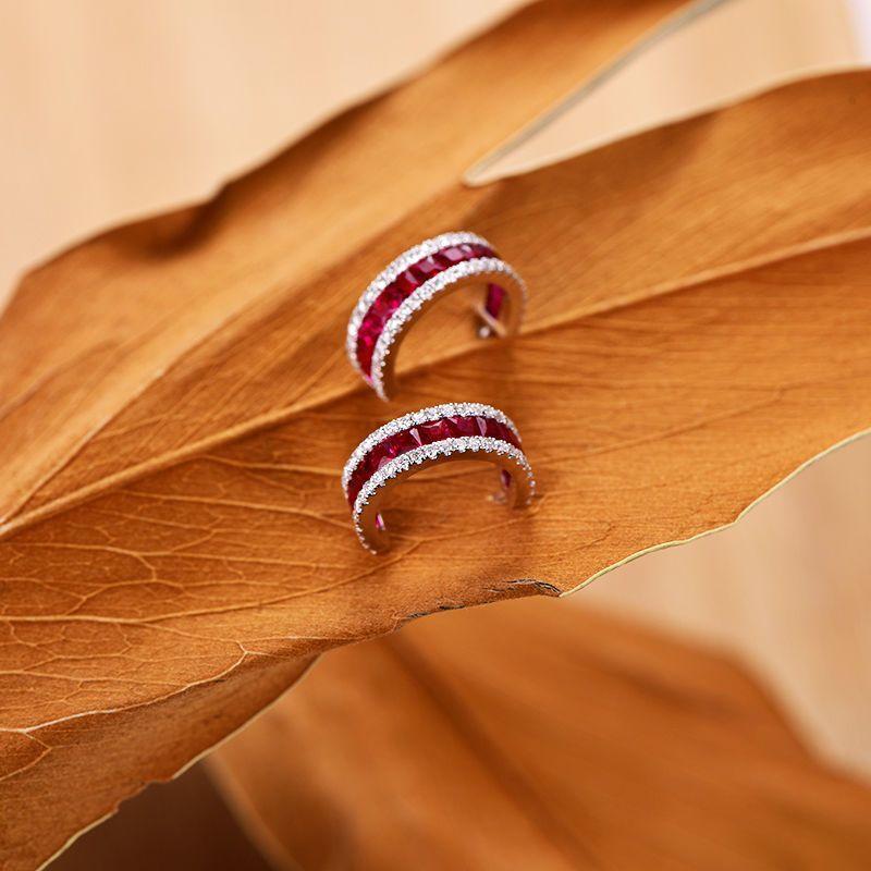 Fashion Brilliant Earrings For Women New In Inlaid Full Diamond Red Gemstone C-Shaped Stud Earrings Engagement Jewelry