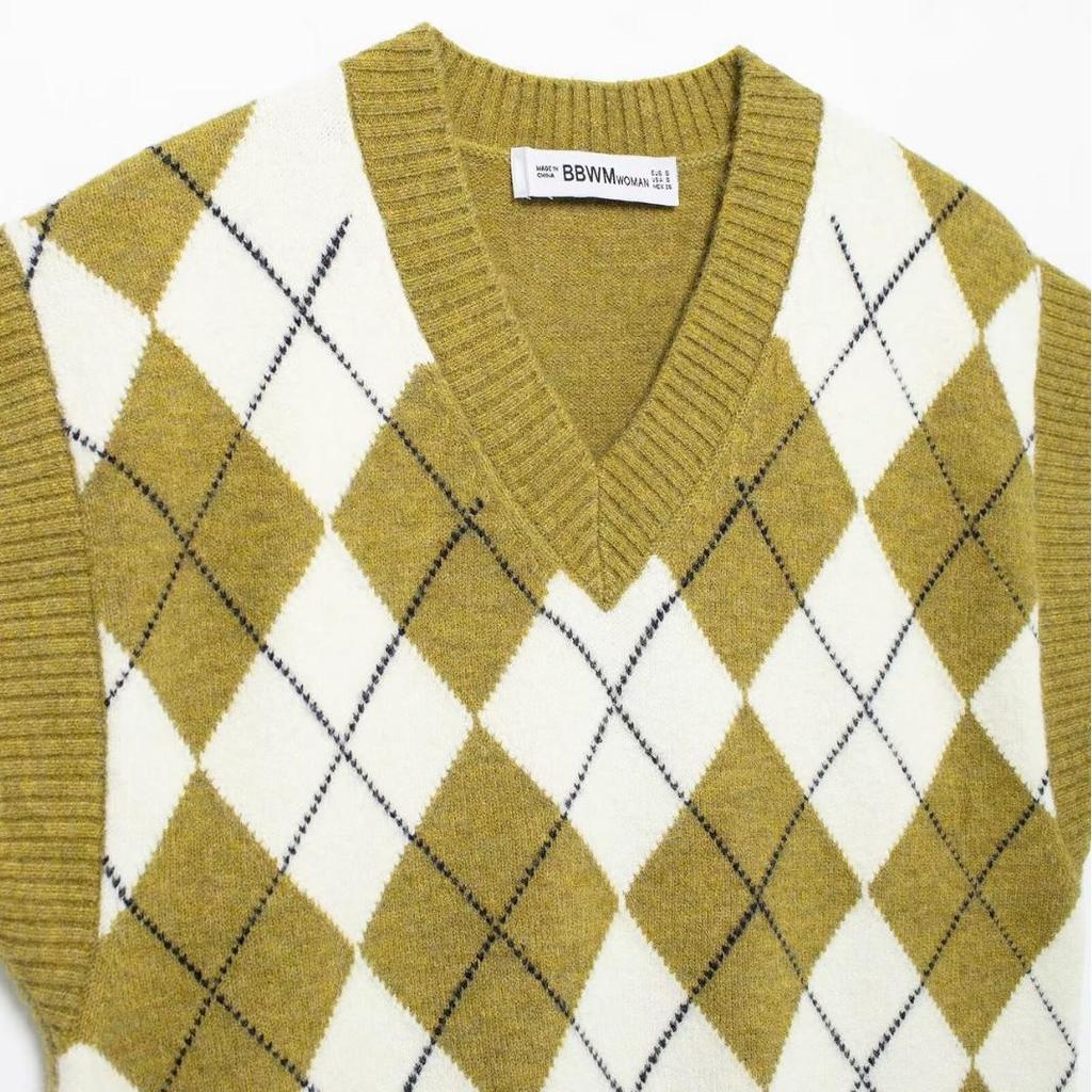 Spring 2025 European & American Style Diamond Pattern Jacquard Knit Vest for Women