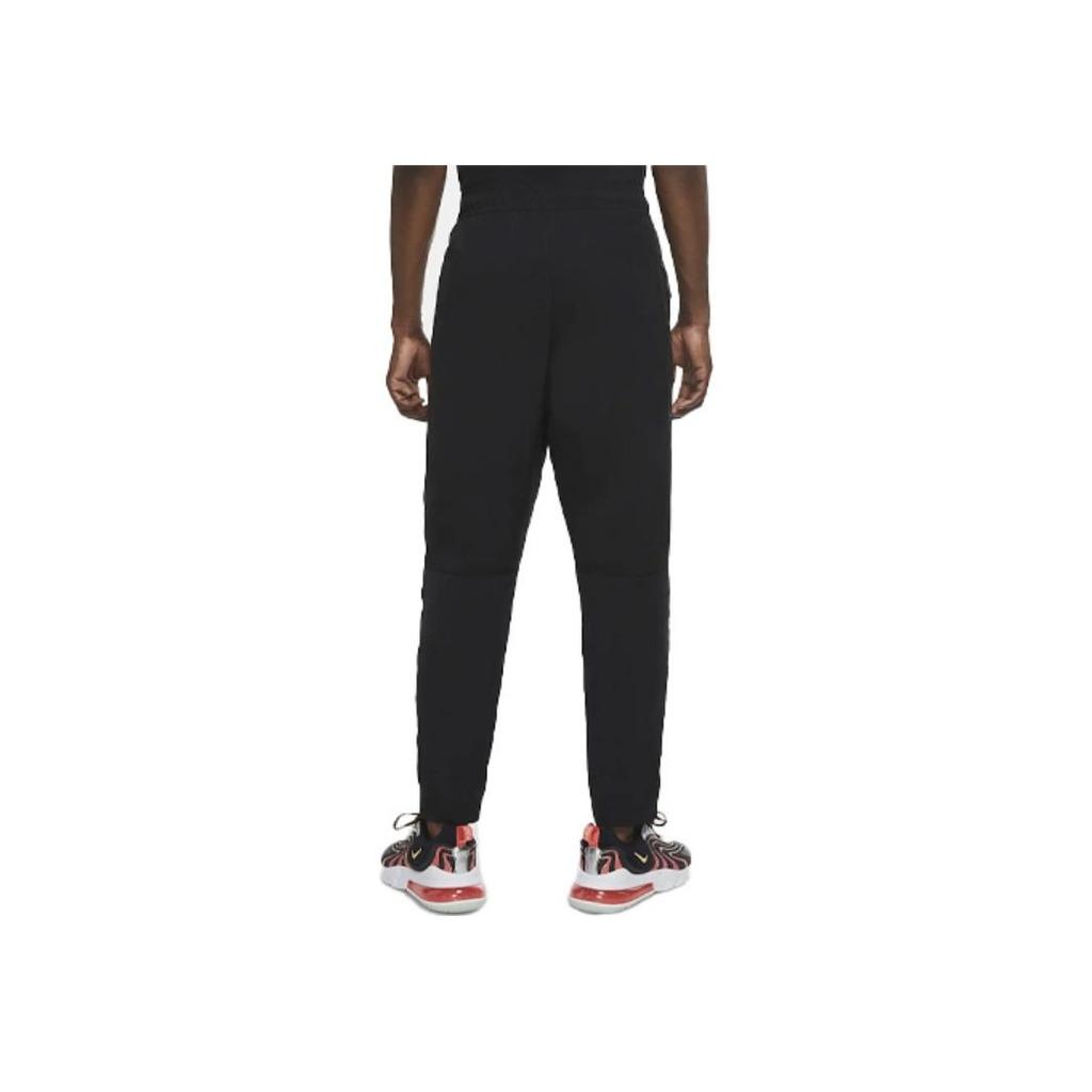 Nike Sportswear Tech Essentials Cargo Woven Pants pánské kalhoty černé CU4488-010
