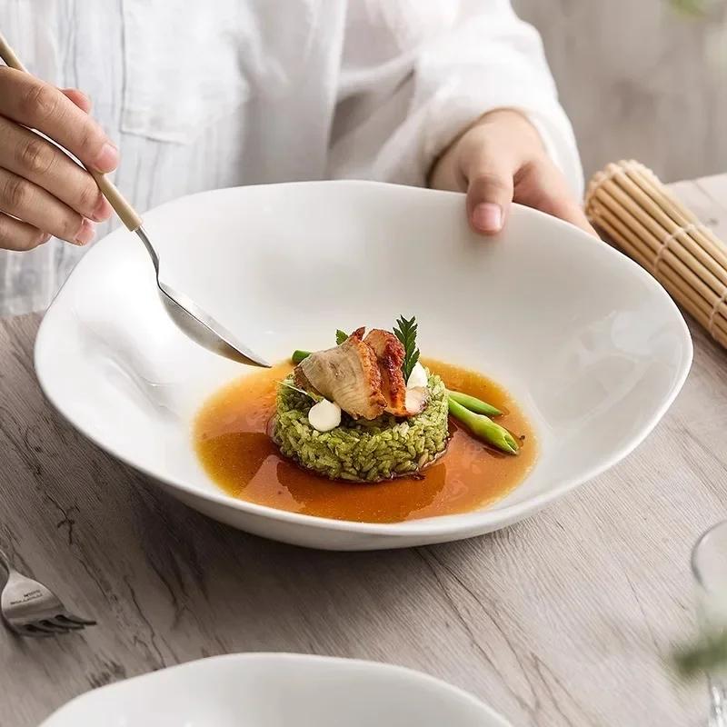 White Irregular Ceramic Plate Restaurant Salad Plate Thick Soup Plate Dessert Dish Pasta Dish Service Plates Creative Tableware