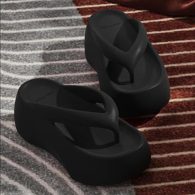 Fashion 7cm Thick Soles Raised Height Touching Character Slippers For Women To Wear Outdoors 2025 Summer Indoor Home Beach Slippers