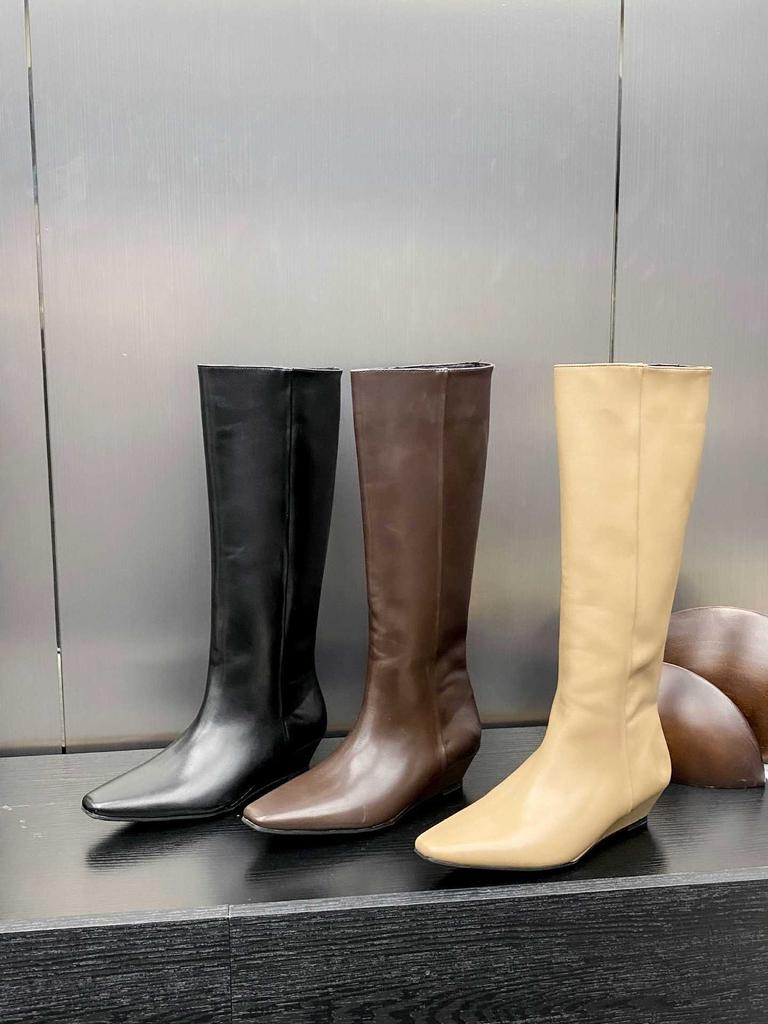 Black boots knight boots women's 2025 autumn and winter new pointed but knee high boots ugly boots