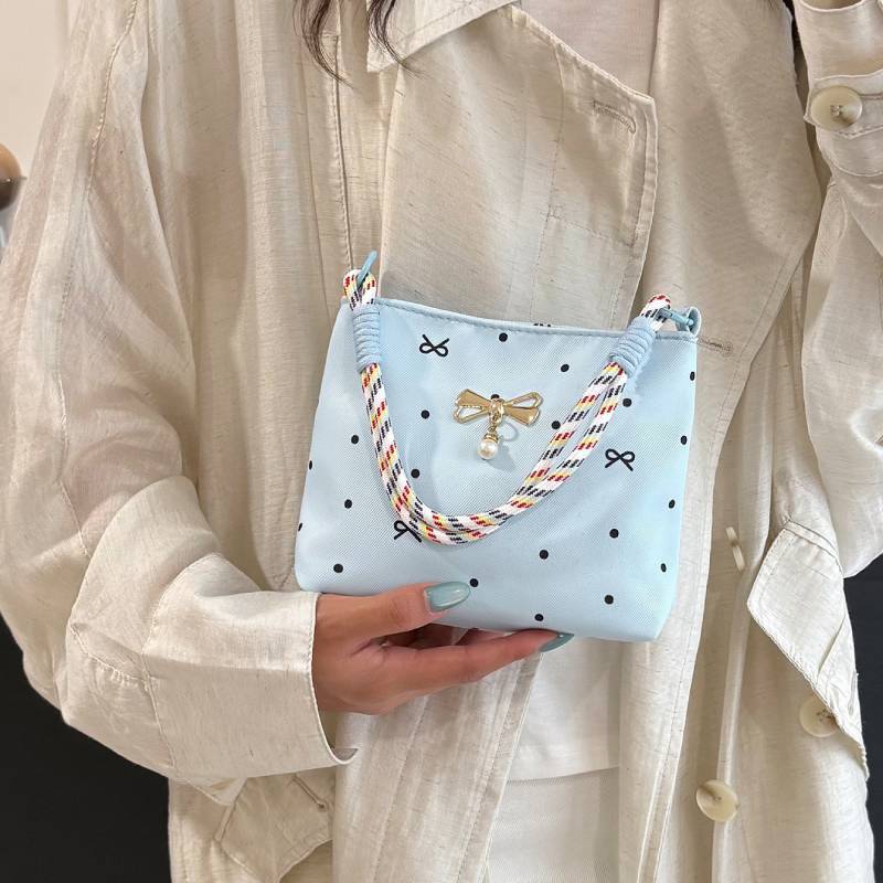 Small Square Soft Handbag With Inner Phone Pocket For Summer Daily Wear