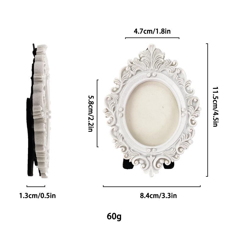Victoria-Style Retro Resin Photo Frame Ornament - Light Luxury Badge Display Stand for Photo Props