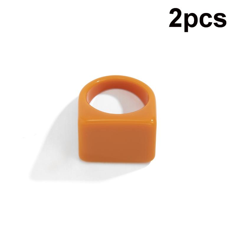 

2Pcs Resin Trendy Ring Women Rings Simplicity Temperament Geometric Square Ring New Fashion Colored Acrylic Ring A4