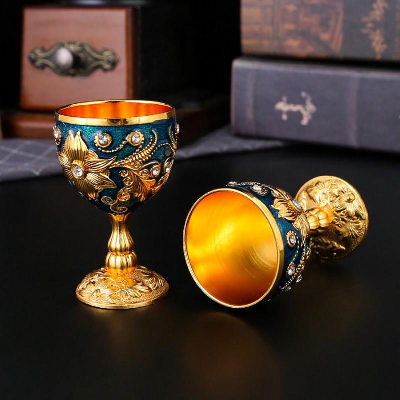 Elegant Zinc Alloy Barware Set 8-Piece Vintage Inspired Serving Home Dining Table Decor