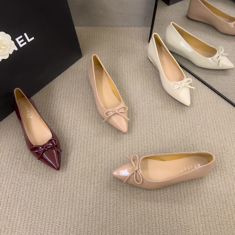 Pointed Small Commuter Single Shoes Women's Spring 2025 New Bow Super Versatile Soft Sole Red Mary Jane Shoes