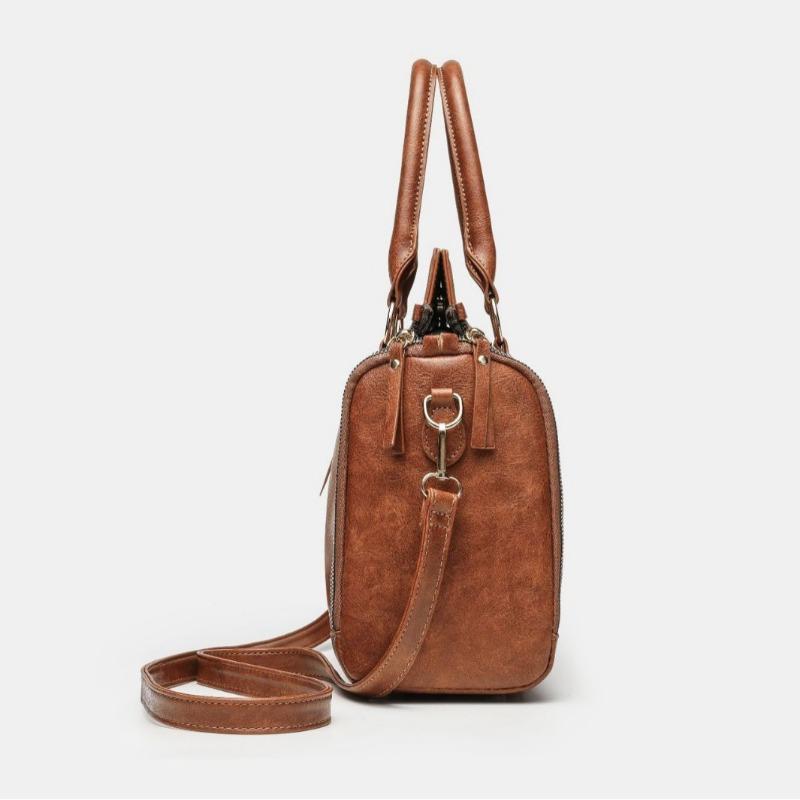 New Women's Bags, Messenger Bags, Niche Portable Shoulder Bags, Large-capacity Tote Bags, Versatile Autumn and Winter Commuter Bags.