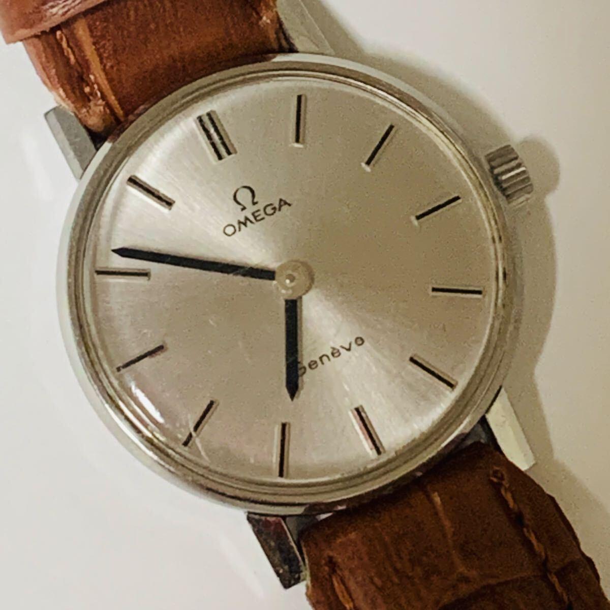 Used [Working Item] OMEGA Geneva Manual Winding Ladies Antique Watch 1960s-70s Vintage