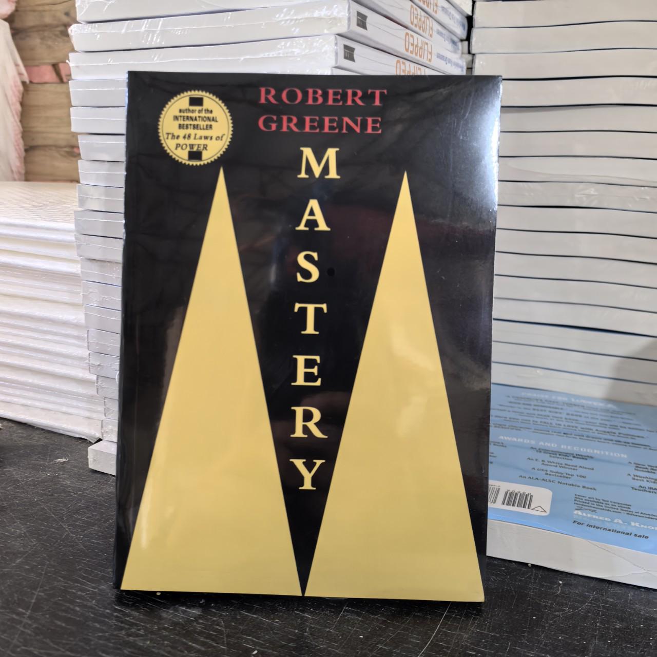Mastery Essentials: From Intuition to Expertise by Robert Greene - English Edition