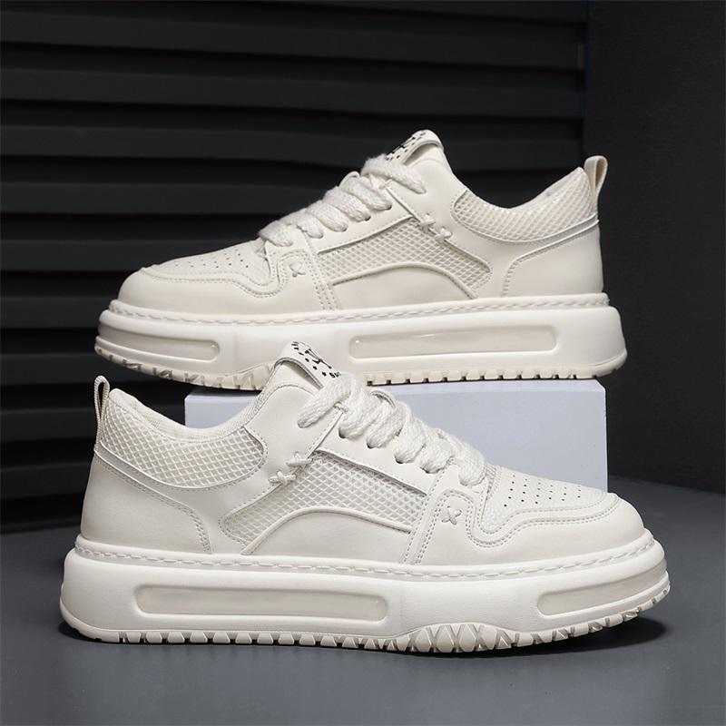 British Style Vulcanized Sneakers Men Street Style Sport Casual Shoes For Men New Walking Sneakers Male Fashion