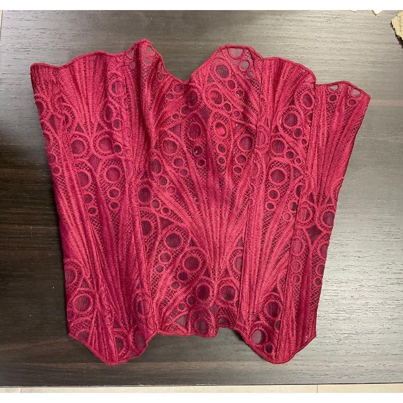 Embroidered Water-soluble Flowers Elasticized Figure-hugging Dress with A Waistband and Back Closure, Showing The Back.