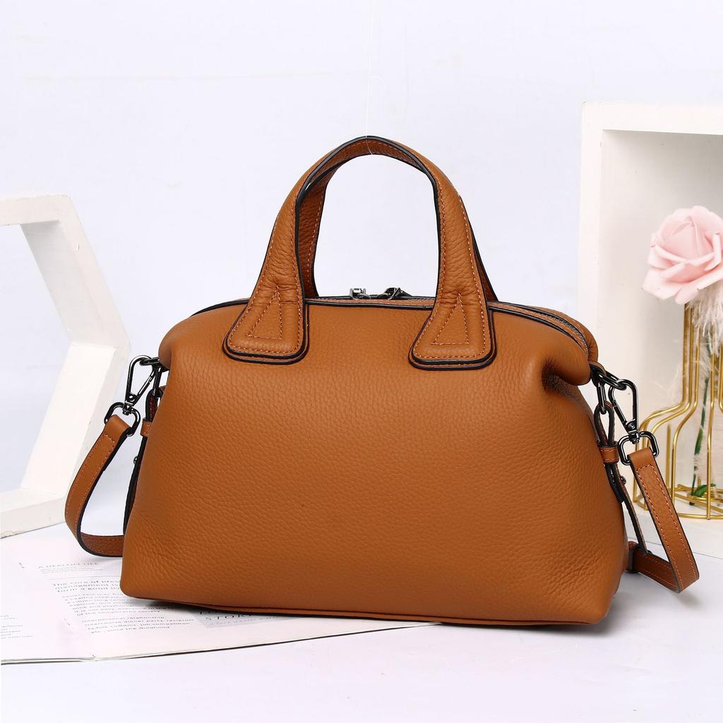 Cowhide Shoulder Women's Bag, Large Capacity Messenger, Women's, Stylish and Simple Shopping Bag, Multi-compartment