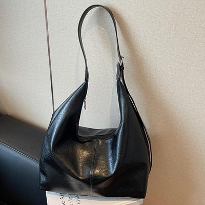 2025 Autumn Korean Version Trendy Tote Bag Fashionable Large-capacity Casual Commuter Bag Women's Simple Retro Armpit Bag
