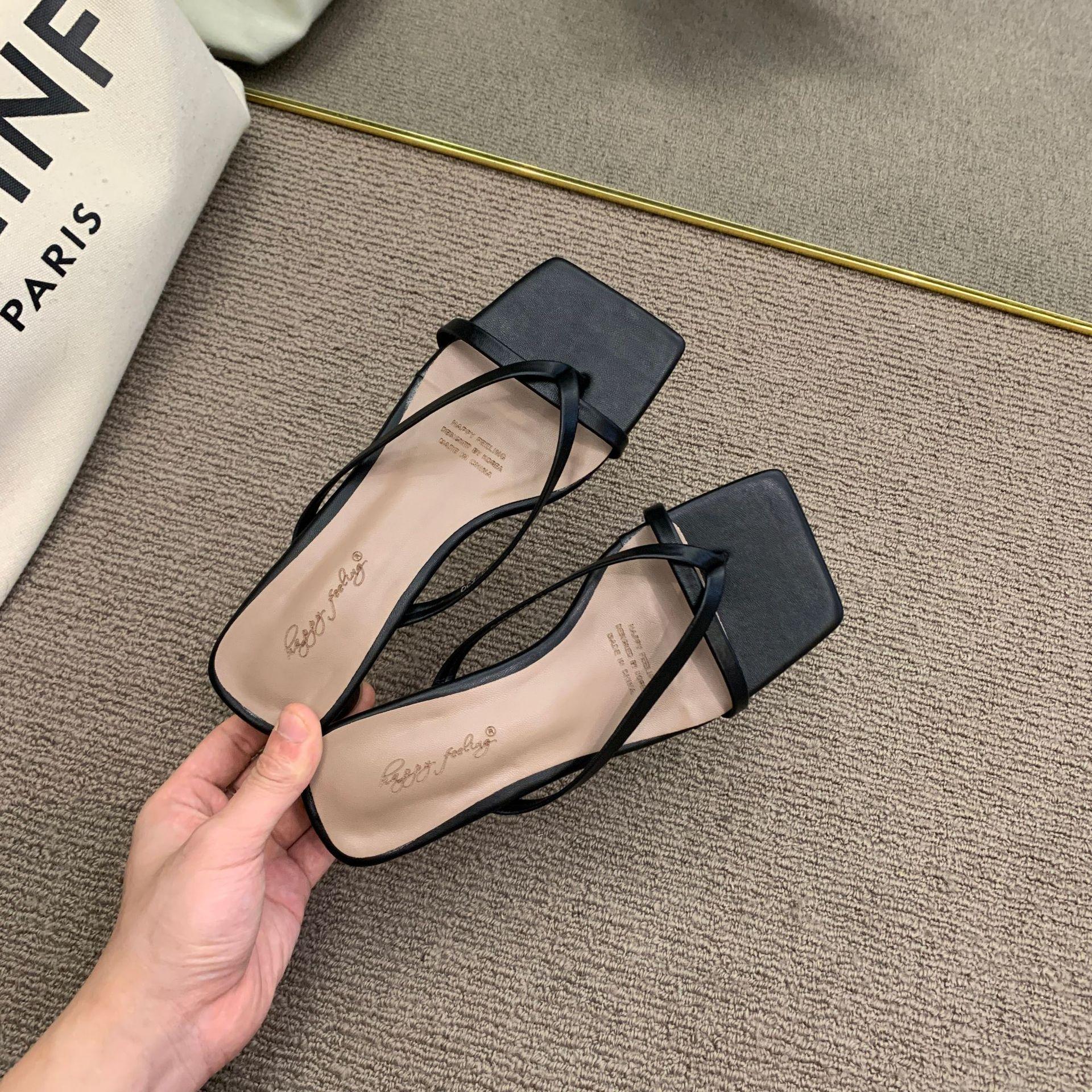 

Шлепанцы женские летние 2025 новая мода универсальные высокий каблук толстый каблук интернет-знаменитость средний каблук шлепанцы на перемычке женские 34 чёрный