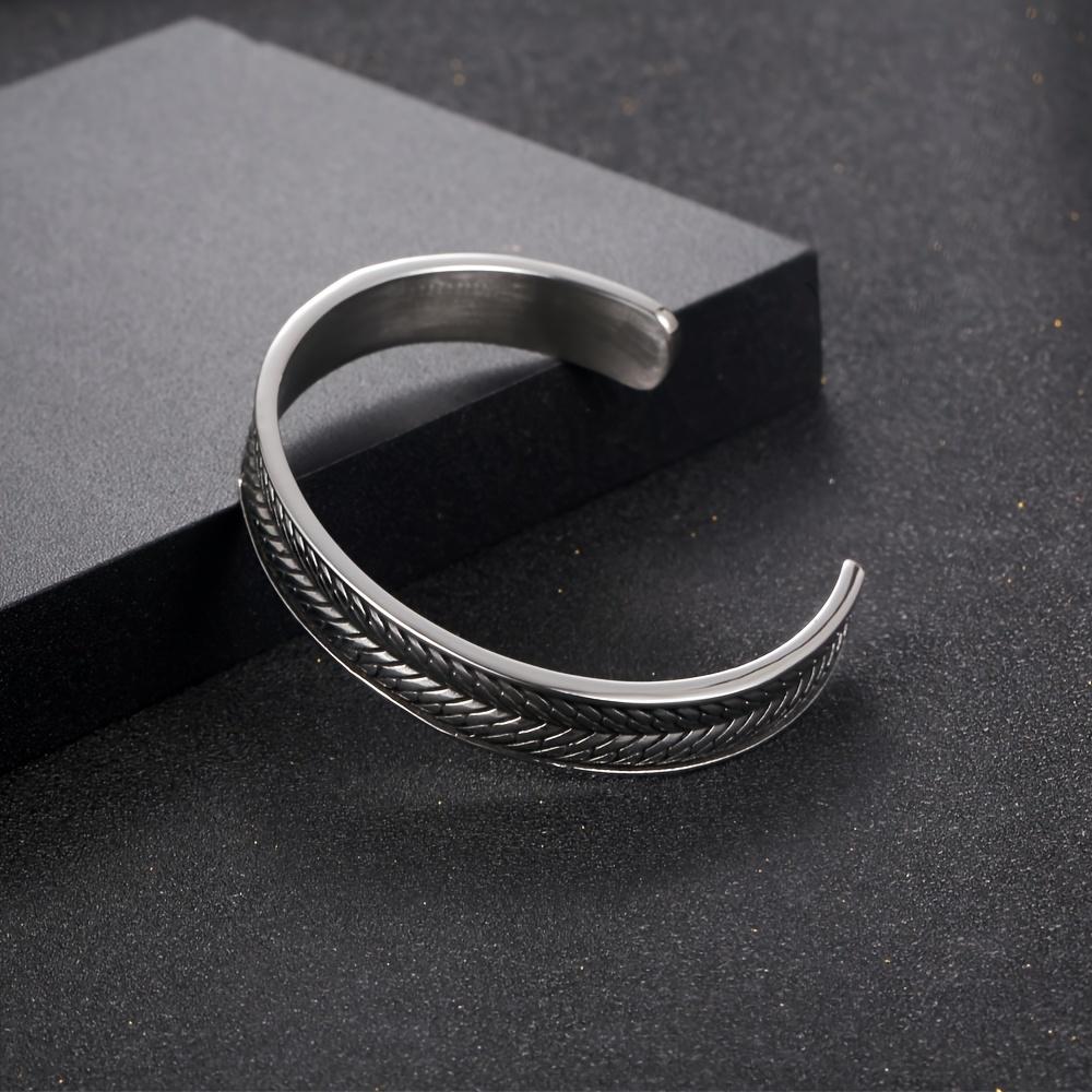 New Korean-style retro personalized motorcycle bracelet made of stainless steel C Open-ended wheat ear men's punk accessory trendy men's bracelet