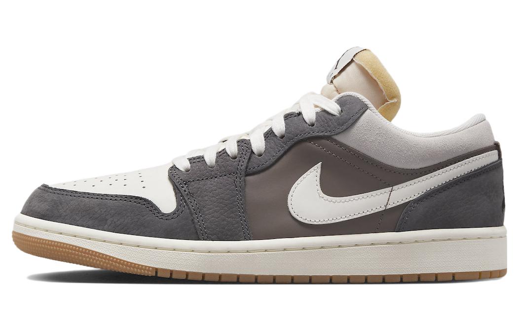 

Jordan 1 Low Snkrs Day Korea Magpie 2023 FD0399-004 37.5