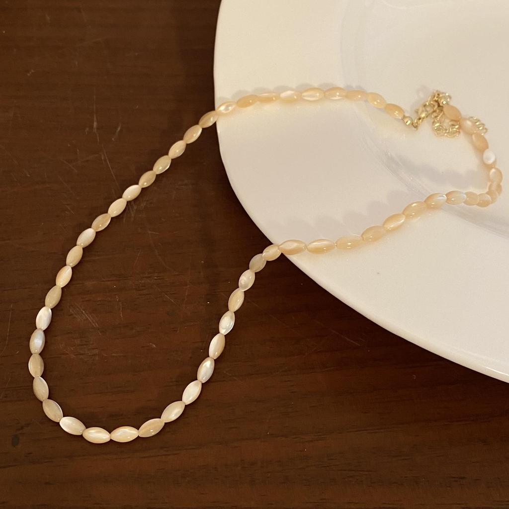 2023 Women's Luxury Pearl & Rice Bead Choker Necklace – Sweet, Cool, Niche Accessory