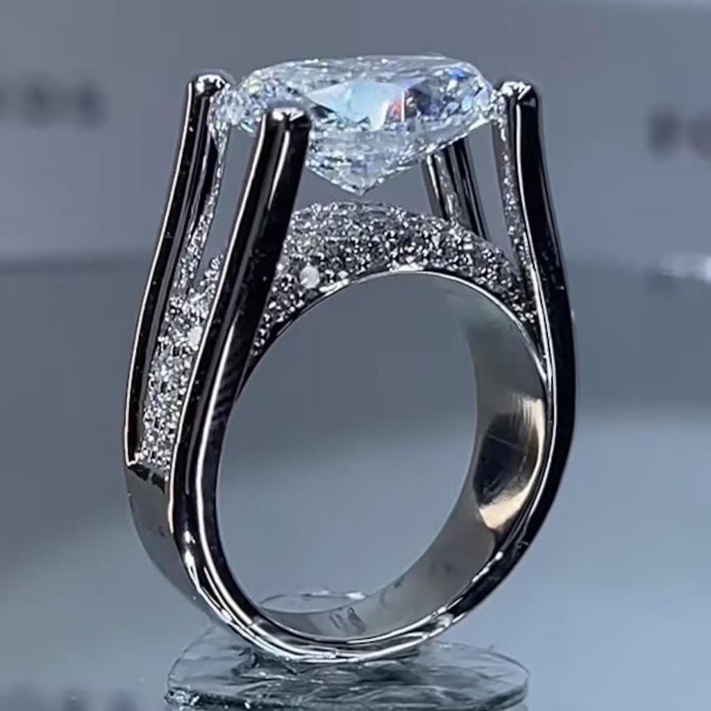 Zhenrong High-Carbon Egg-Shaped Diamond Engagement Ring - Eternal Heart Design for Wedding or Anniversary