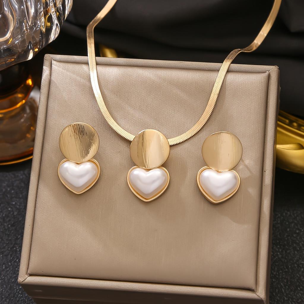 Hot-selling creative ring love shape pendant necklace women's and earrings elegant versatile jewelry set