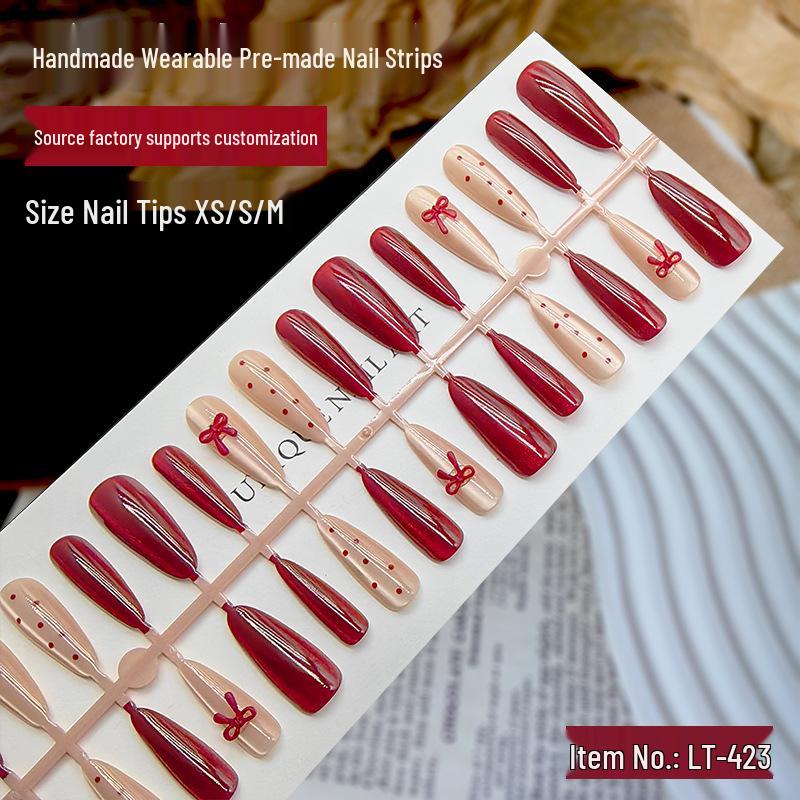 Cat Eye Manicure: 30 Hand-Painted Luxury Nail Strips