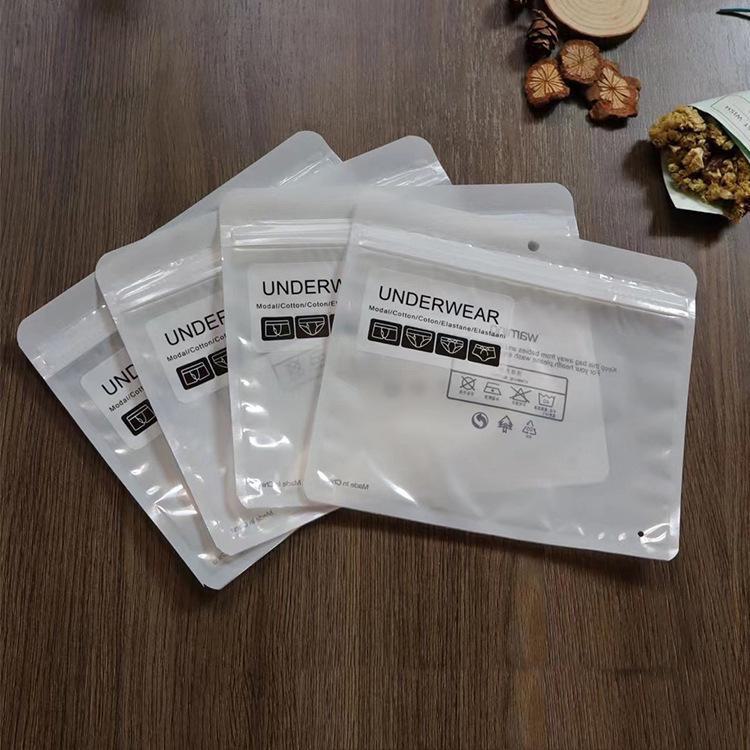 

Женские бесшовные хлопковые трусики со средней посадкой, приподнимающие бедра - летние, сексуальные, в японском стиле, с паховой областью из чистого хлопка, с тонкими треугольными чашечками. Individual packaging bag, M