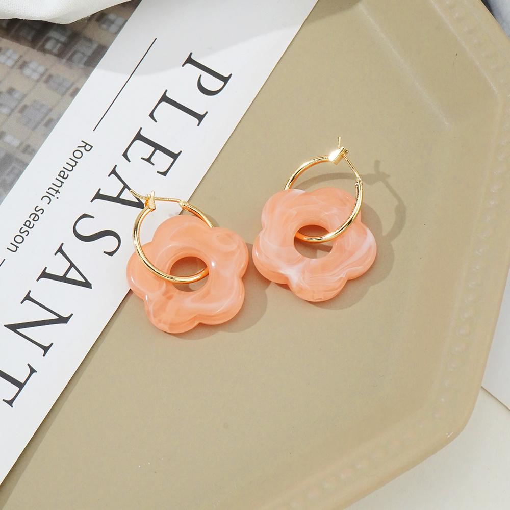 

Модные акриловые милые и милые серьги с цветами, модные простые женские ювелирные аксессуары