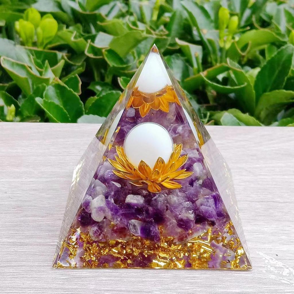 Crystal Stone Pyramid Resin Decor: Home, Office, Car Ornaments